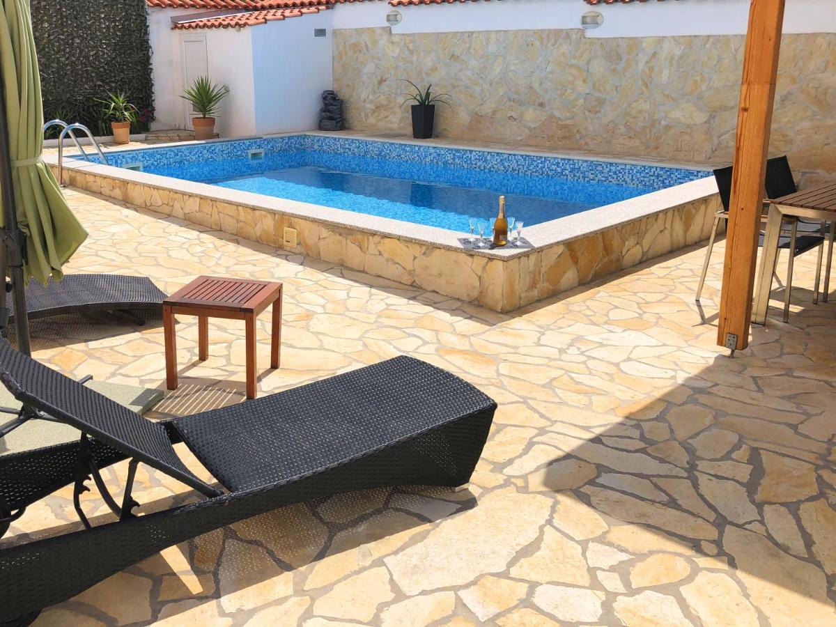 Villa Sanda With Private Pool Задар Экстерьер фото